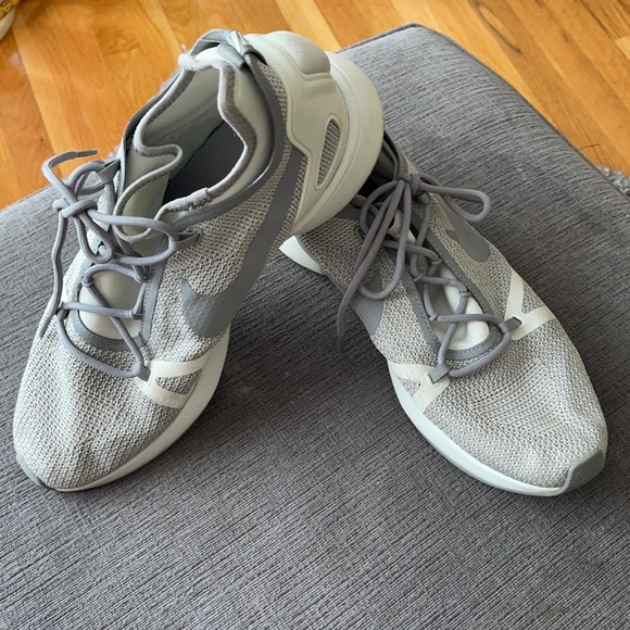 Nike Duel Racer- grey
